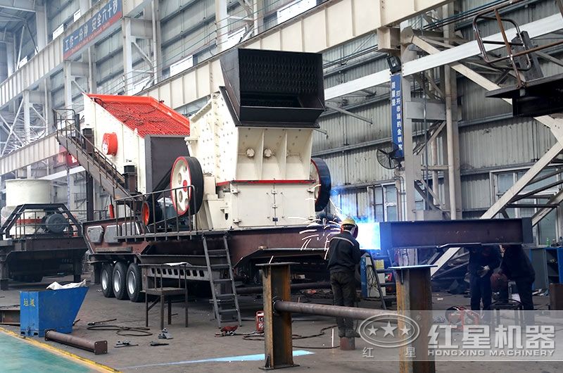 時(shí)產(chǎn)150噸建筑垃圾移動破碎機(jī)，可定制