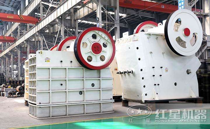 1060系列顎破機，時產(chǎn)量110-390噸