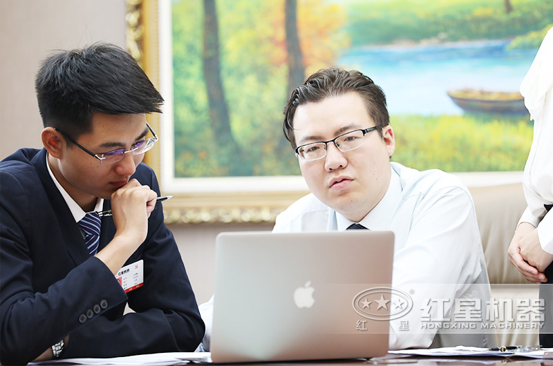 量身為用戶設(shè)計(jì)風(fēng)化石制砂、洗沙設(shè)備方案