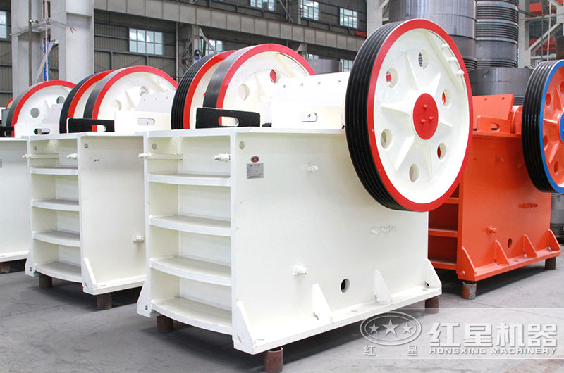顎式破碎機-進料口大、破碎比大