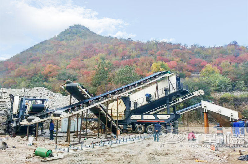 機(jī)制砂加工現(xiàn)場(chǎng)，半年收回成本