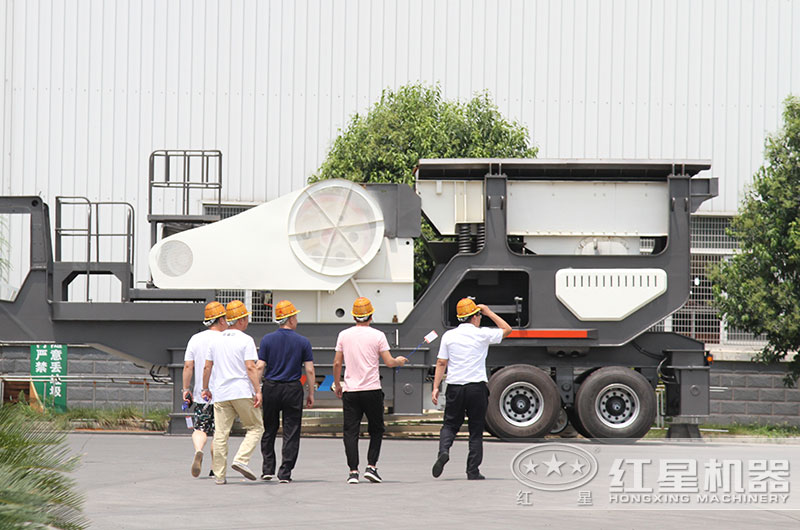 客戶來(lái)廠考察、享購(gòu)機(jī)優(yōu)惠