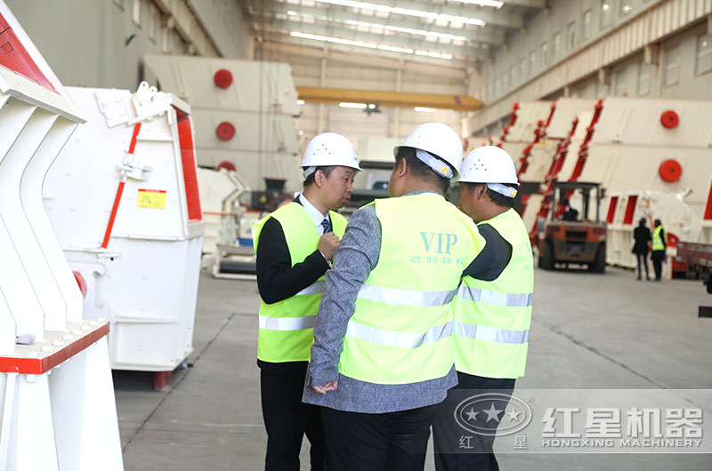 1214反擊破客戶到場參觀，了解性能